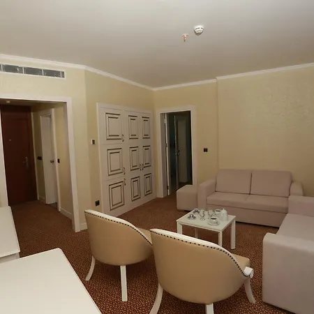 Royalton Hotel Toprakkale